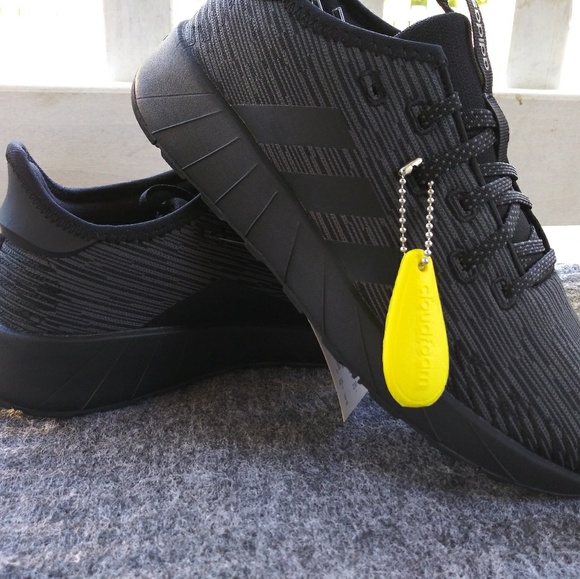 🆕🕶ADIDAS QUESTAR X BYD SNEAKERS🆕🕶 - Picture 2 of 7